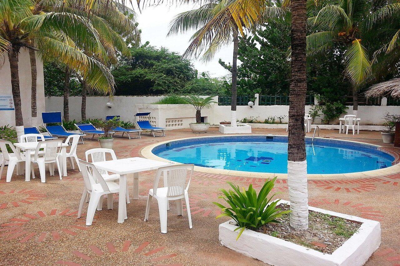 Hotel Golden Paradise Playa El Agua 外观 照片