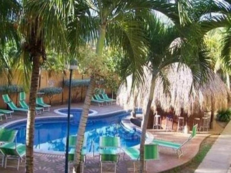 Hotel Golden Paradise Playa El Agua 外观 照片