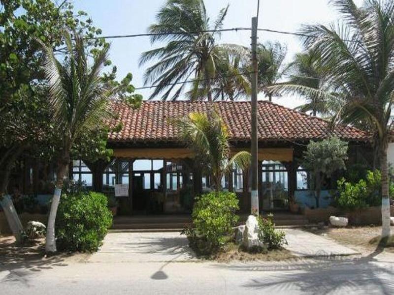 Hotel Golden Paradise Playa El Agua 外观 照片