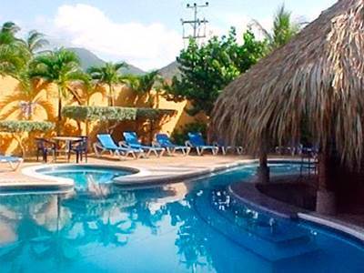 Hotel Golden Paradise Playa El Agua 外观 照片